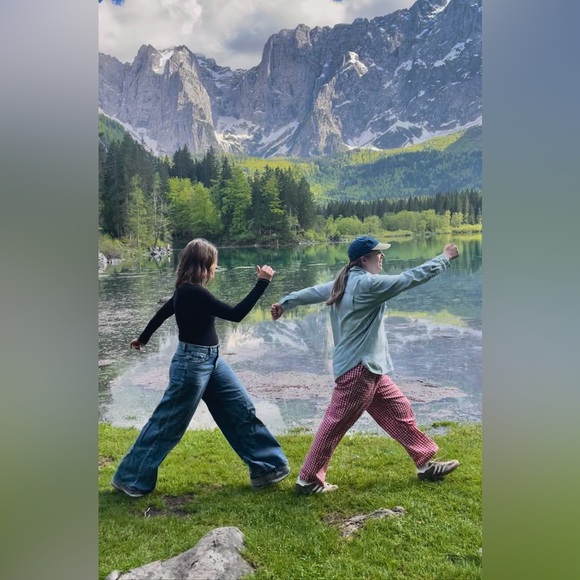 E💛K - Picture 2 of 2